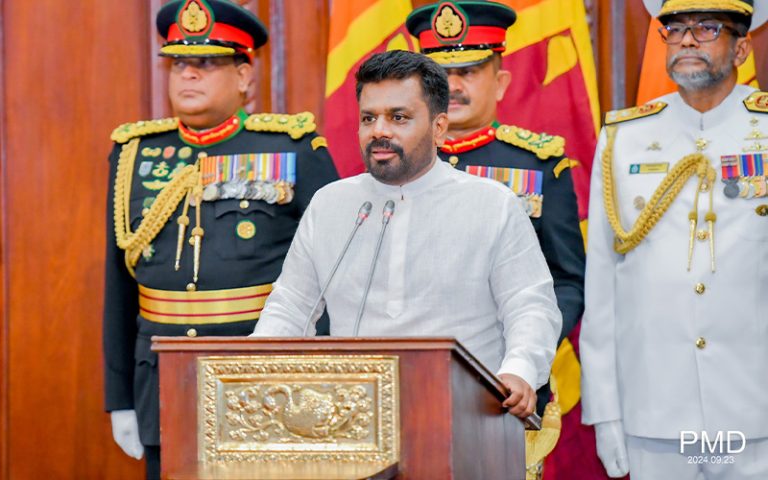 Swearing in of the 9 th Executive President of Sri Lanka