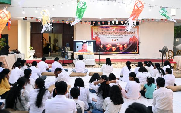 Sri Lanka Consulate General in Karachi  celebrates Vesak