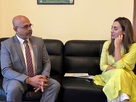 High Commissioner meets Senior Officials of the Senate of Pakistan