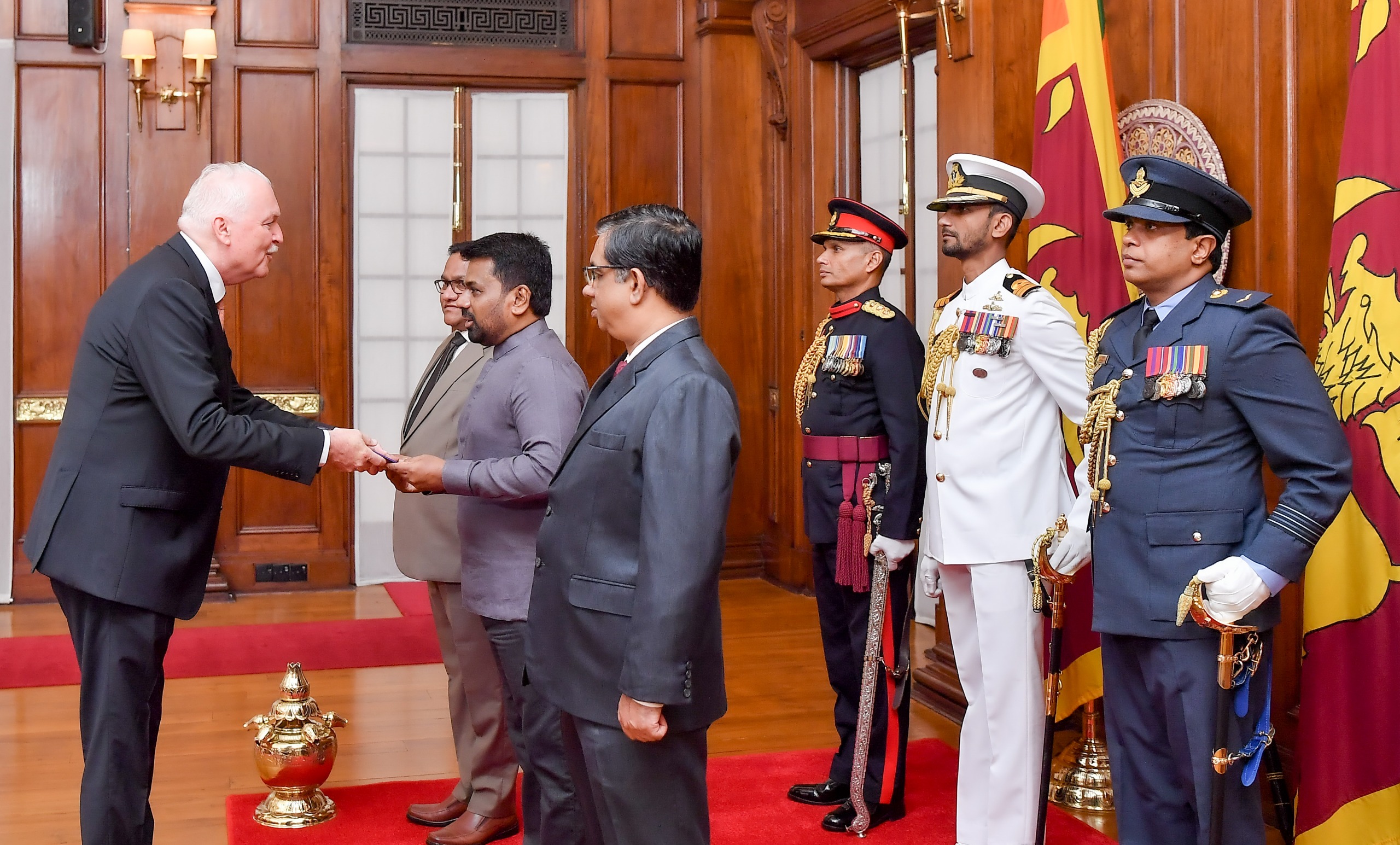 The Ambassador of the Kingdom of the Netherlands presents Credentials to Sri Lanka 