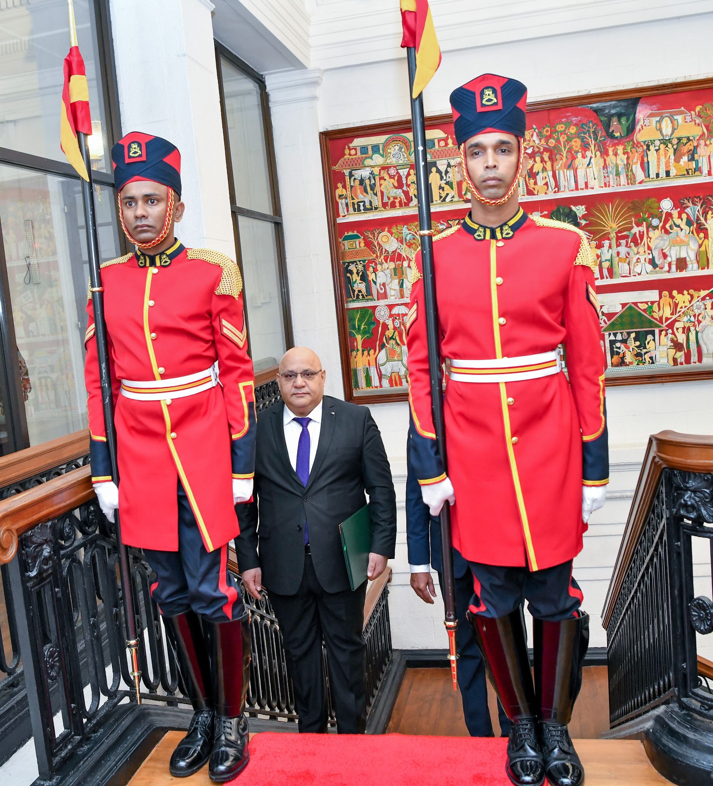 The Ambassador of the People's Democratic Republic of Algeria presents Credentials to Sri Lanka 