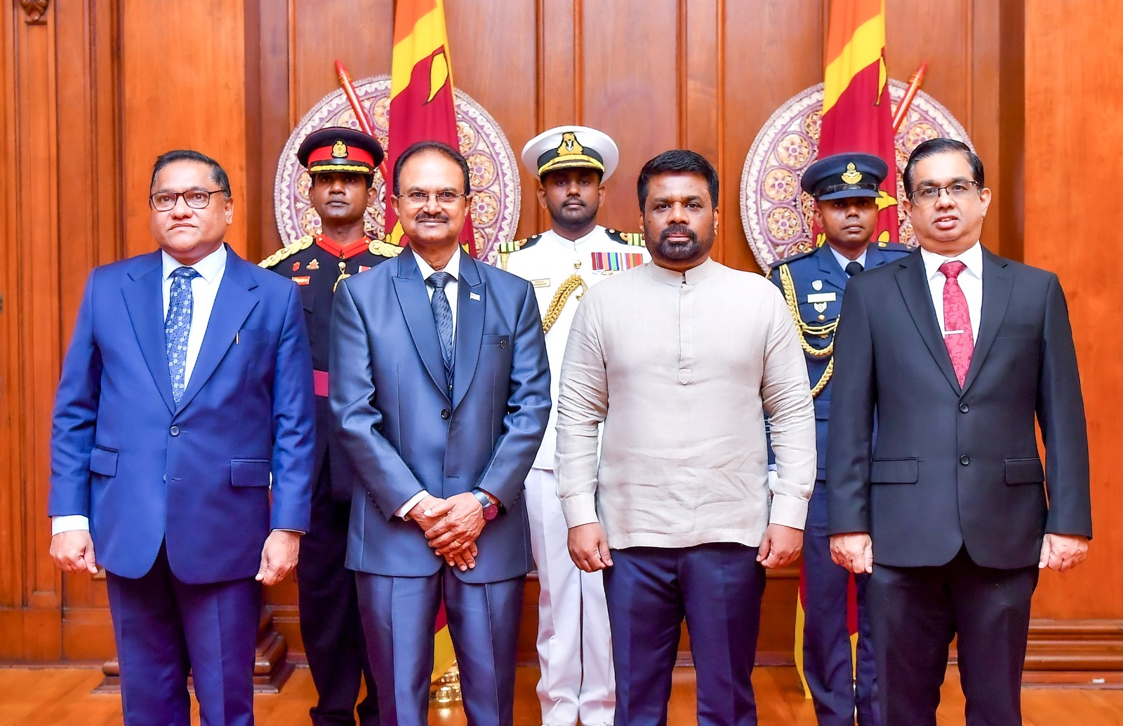 The High Commissioner of the Republic of Fiji presents Credentials to Sri Lanka