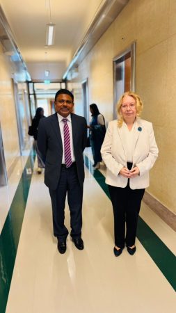 Ambassador Sumith Dassanayake Presents Credentials to the Director General of the United Nations Office at Geneva